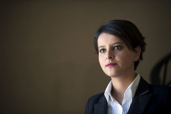 Hashtags haineux : Najat Vallaud-Belkacem veut faire plier Twitter