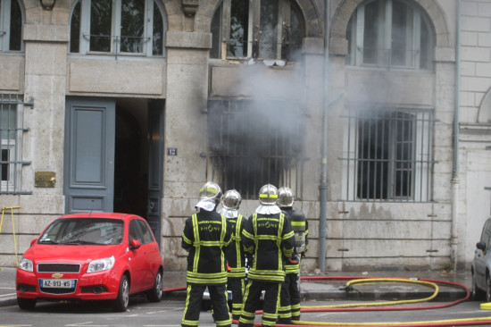 Un incendie ce samedi quai Lassagne à Lyon