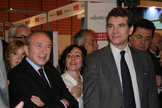 Démission du gouvernement : Gérard Collomb s'est idéalement placé en soutien de François Hollande