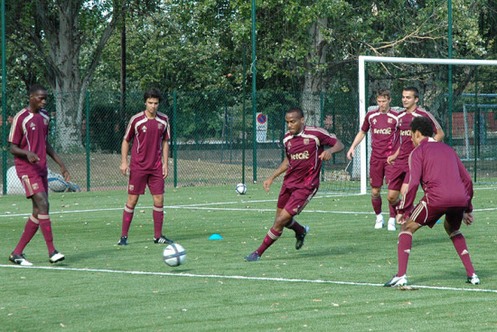 Les Lyonnais s'entra&icirc;nent &agrave; huis-clos ce mardi