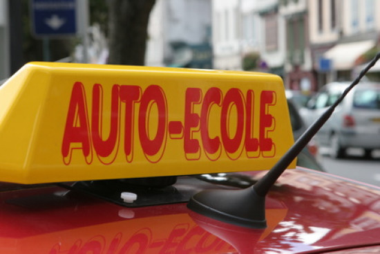 Deuxième jour de grève pour les inspecteurs du permis de conduire