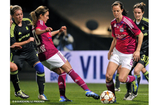 Ligue des Champions féminine : Lyon bat Brondby 4 à 0 Ligue des Champions féminine : Lyon bat Brondby 4 à 0