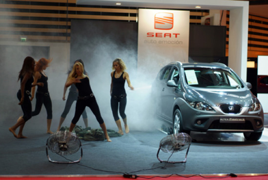 Salon de l'automobile de Lyon : la Laguna en vedette Salon de l'automobile de Lyon : la Laguna en vedette