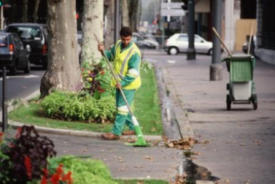Immolation à Vénisseux: ouverture d'une expertise sur les conditions de travail des agents Immolation à Vénisseux: ouverture d'une expertise sur les conditions de travail des agents
