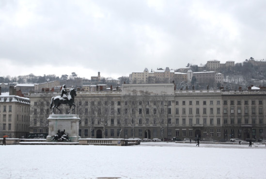 Grand Lyon : la neige va faire son retour cette nuit Grand Lyon : la neige va faire son retour cette nuit