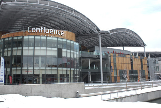 Pas de fermeture du Carrefour de Confluence