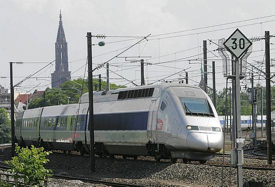 Strasbourg-Lyon en 3 heures Strasbourg-Lyon en 3 heures