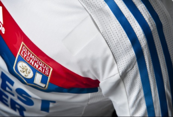 OL : Umtiti et Benzia prolongent