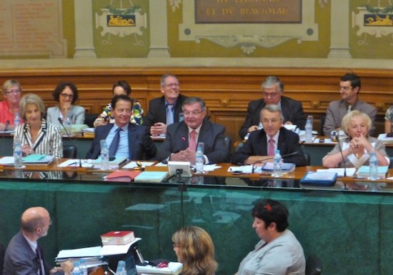 Le Département veut renvoyer les Roms de la rue Paul Bert en Roumanie