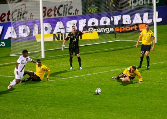 OL : triste victoire, mais victoire importante (vid&eacute;o)