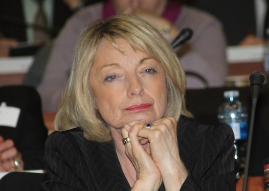 Fran&ccedil;oise Grosset&ecirc;te de retour aux affaires