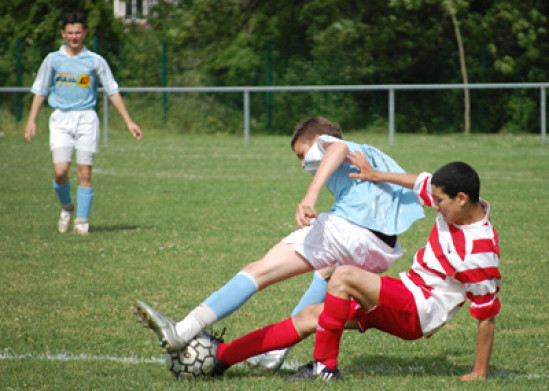 Football: Neuville &agrave; l'heure des 15 ans