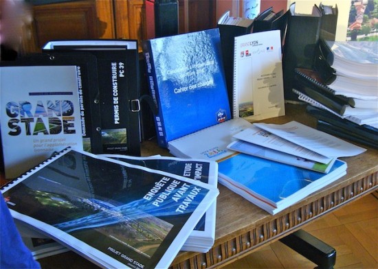 Rapports favorables pour le Grand Stade