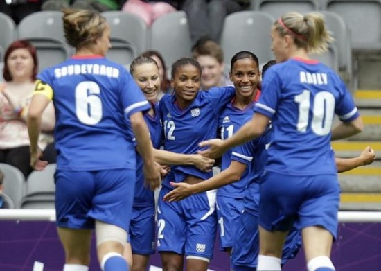 Euro féminin de football : la lyonnaise Thomis a "prouvé qu'on peut apprendre"
