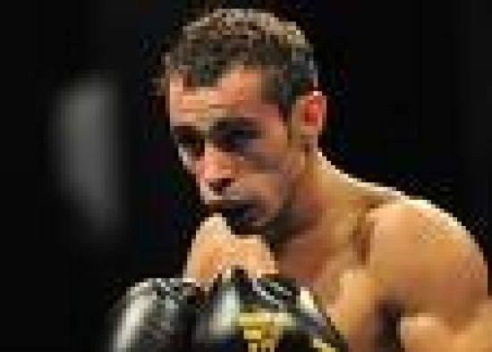 Boxe : Asloum accuse Canal +