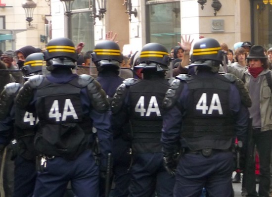 Lyon : un rassemblement musical victime de son succès dans le 7e, les CRS interviennent
