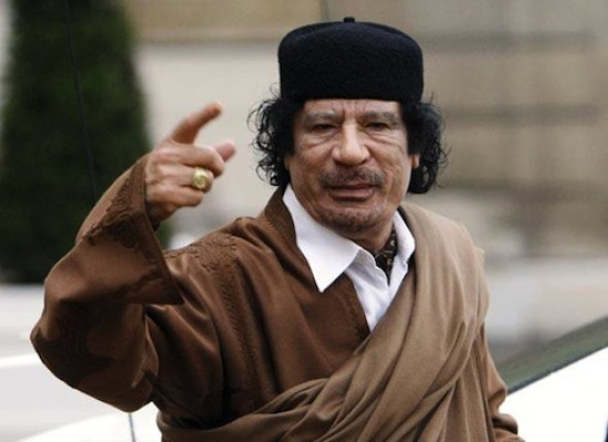 Interpol demande l'arrestation de Kadhafi
