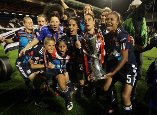Les filles de l’OL ont été reçues par Chantal Jouanno Les filles de l’OL ont été reçues par Chantal Jouanno