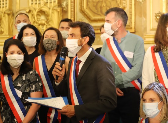 Culture, rentrée scolaire, piétonnisation : les priorités du nouveau maire de Lyon