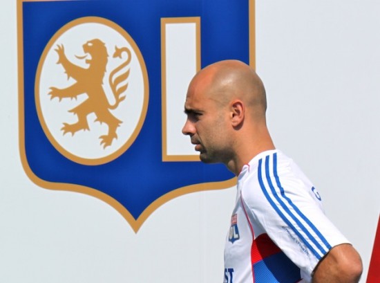 Cris pardonne à Aulas et veut revenir à Lyon