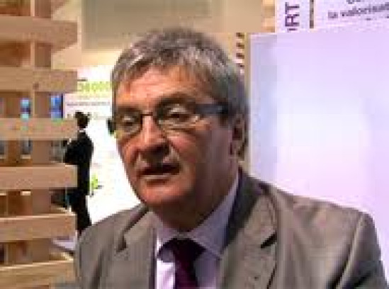 Raymond Durand (NC) soutient Nicolas Sarkozy