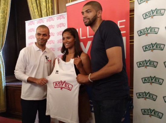 Lyon ASVEL féminin : un nouveau nom et un nouveau maillot pour créer une famille