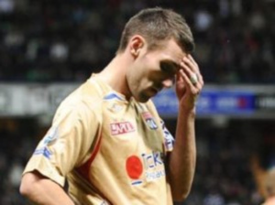 OL : d&eacute;fense in&eacute;dite face &agrave; Sochaux