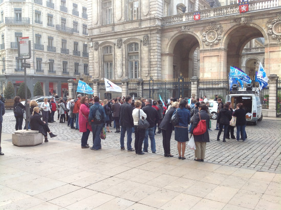 Grève des cantines à Lyon : les agents de la ville mobilisés
