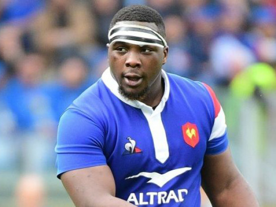 LOU : Demba Bamba sauve des familles d’un immeuble en flammes