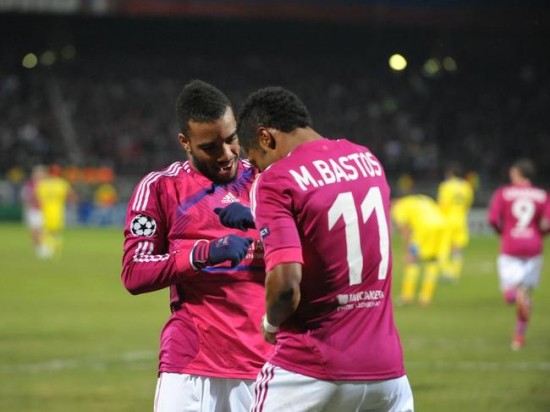 Ligue des Champions : l'OL devra batailler pour accéder aux quarts (vidéo)