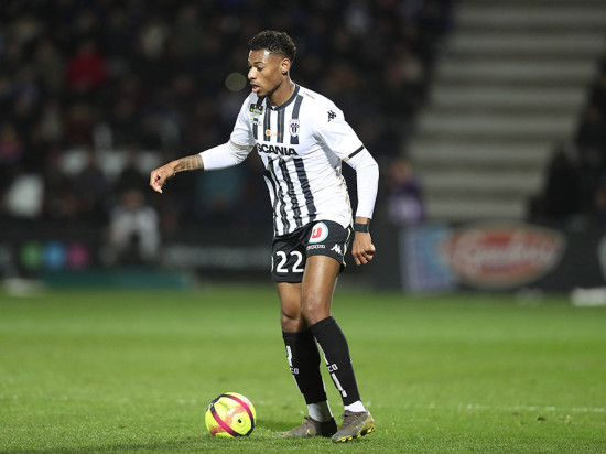 L’OL supervise Reine-Adélaïde pour renforcer son milieu