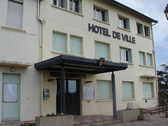 Corbas : un ancien élu de la mairie se sent harcelé par sa municipalité