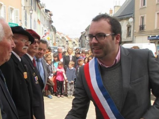 Rhône-Alpes : le conseiller régional Fabrice Marchiol retrouvé mort chez ses parents