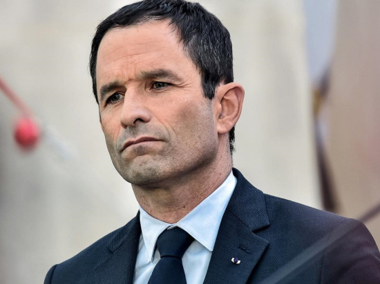 Présidentielle : Hamon en meeting à Lyon, le PS passe au révélateur