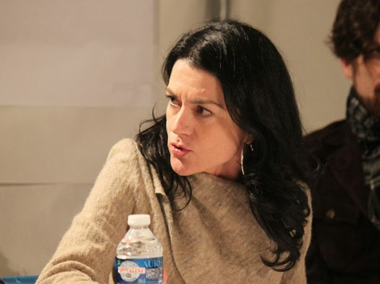 Régionales : Nathalie Perrin-Gilbert (Gram) appelle à voter pour Queyranne Régionales : Nathalie Perrin-Gilbert (Gram) appelle à voter pour Queyranne