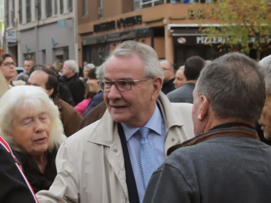 Le député du Rhône Michel Terrot tacle Najat Vallaud-Belkacem sur les financements du vaccin lyonnais contre Ebola