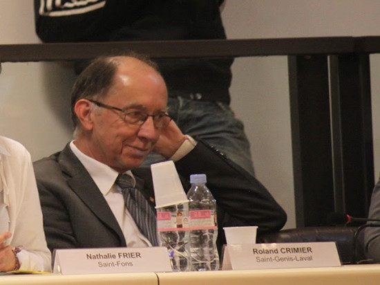 Une quarantaine d'élus militent pour la 3e voie réformiste de Roland Crimier (St-Genis-Laval)