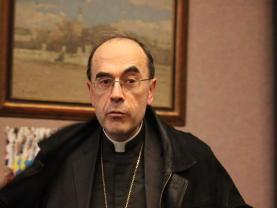 Le cardinal Barbarin : nouvel abonné de Twitter !