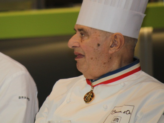 Le chef étoilé Paul Bocuse est désormais sur Twitter