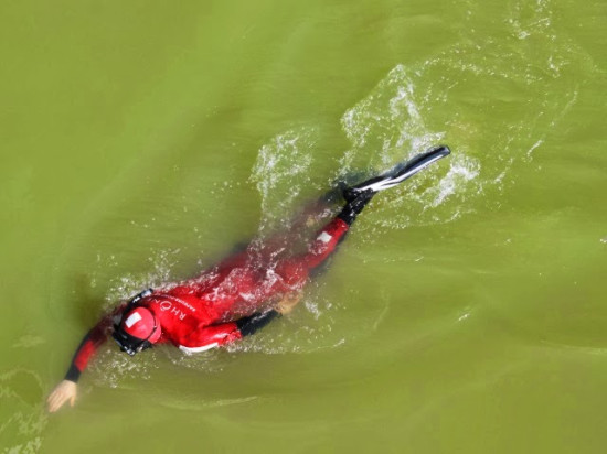 Vaulx-en-Velin : le pêcheur aperçoit un corps dans le Rhône Vaulx-en-Velin : le pêcheur aperçoit un corps dans le Rhône