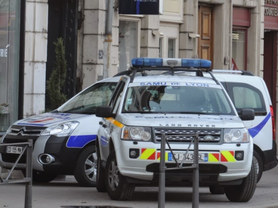 Villeurbanne : les deux victimes de coups de couteau hors de danger Villeurbanne : les deux victimes de coups de couteau hors de danger