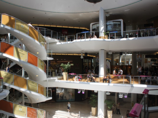 Lyon : il se masturbait dans un magasin de la Part-Dieu Lyon : il se masturbait dans un magasin de la Part-Dieu