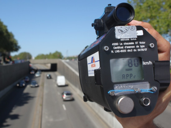 Un motard flashé à plus de 200 km/h au lieu de 90 près de Lyon