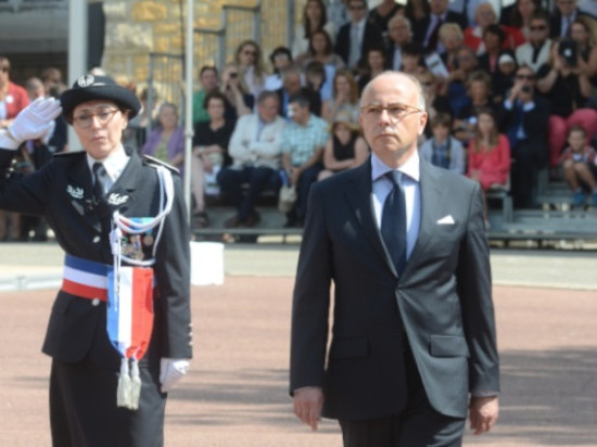 Retenu à Montpellier, Bernard Cazeneuve manquera en partie les 20 ans de la Grande Mosquée de Lyon