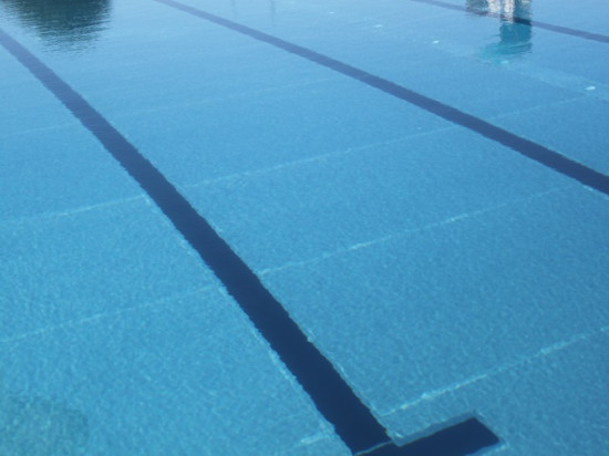 Crachats sur les nageurs et insultes envers les employés, la piscine de Caluire évacuée jeudi Crachats sur les nageurs et insultes envers les employés, la piscine de Caluire évacuée jeudi