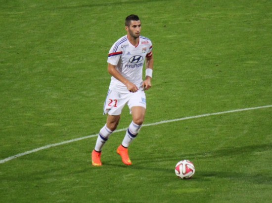 Le capitaine de l'OL, Maxime Gonalons, prolonge jusqu'en 2018 ! Le capitaine de l'OL, Maxime Gonalons, prolonge jusqu'en 2018 !