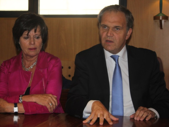 Les parlementaires du Rhône qui demandent à Alain Juppé de modérer ses attaques contre François Fillon