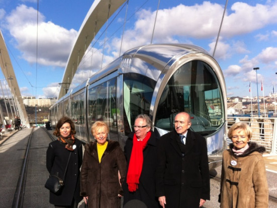Le prolongement du T1 et le pont Raymond Barre inaugurés en grande pompe ce mercredi