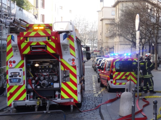 Il utilise du gaz lacrymogène pendant une rixe, l’Ehpad voisin incommodé Il utilise du gaz lacrymogène pendant une rixe, l’Ehpad voisin incommodé