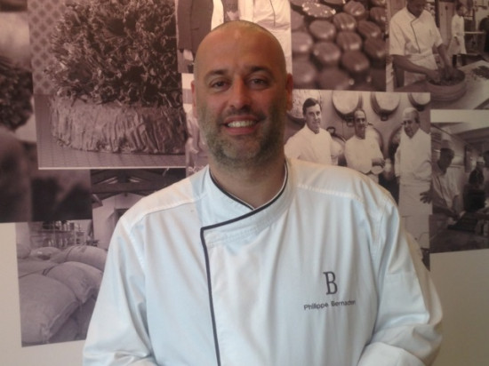 Pour Pâques, Philippe Bernachon va livrer des oeufs en chocolat aux hôpitaux